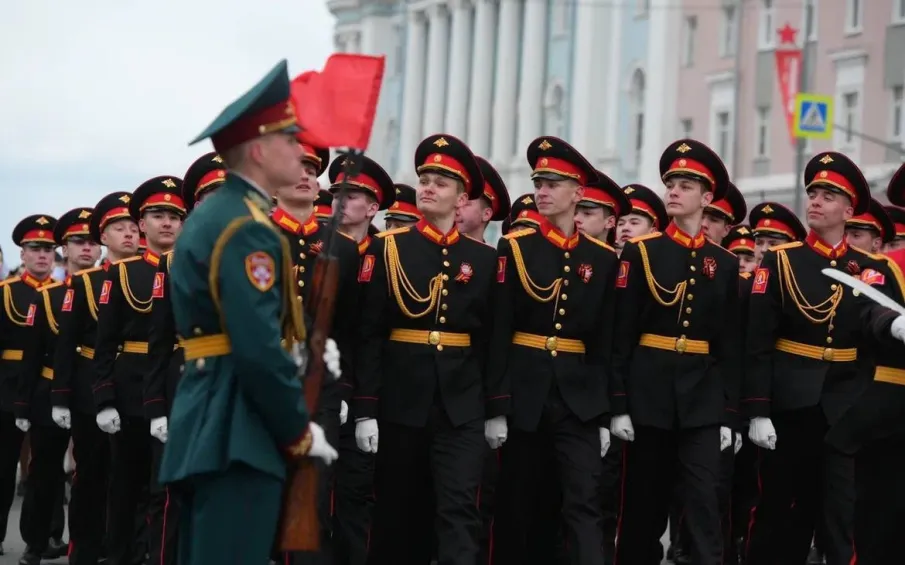 Кадеты стали участниками Парада Победы