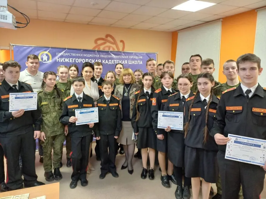 В Нижегородской кадетской школе состоялась ярмарка проектов "Идей и технологий" образовательного проекта Мобильного Технопарка "Кванториум".