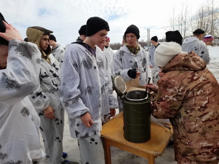 Своих не бросаем