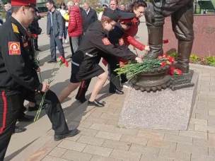 Сегодня ученики Нижегородской кадетской школы стали участниками торжественного мероприятия, посвященного дню Танкиста в Парке Победы